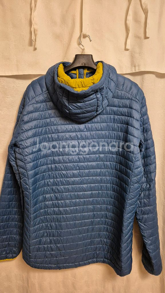 ISOBAA 메리노울 인슐레이티드 경량패딩--7