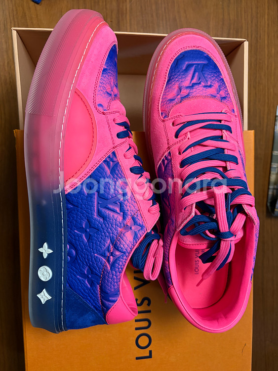 새상품)루이비통.운동화.스니커즈.남자신발.280.285.Louis Vuitton LV Ollie Sneaker--0