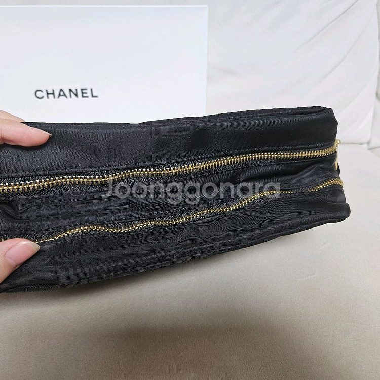 샤넬 뷰티 블랙등급 파우치 최신--2