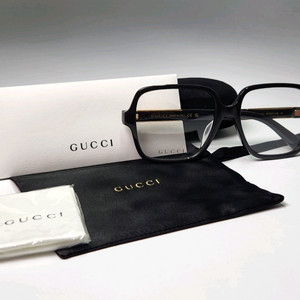구찌 명품 스퀘어 안경테 [새상품&정품]