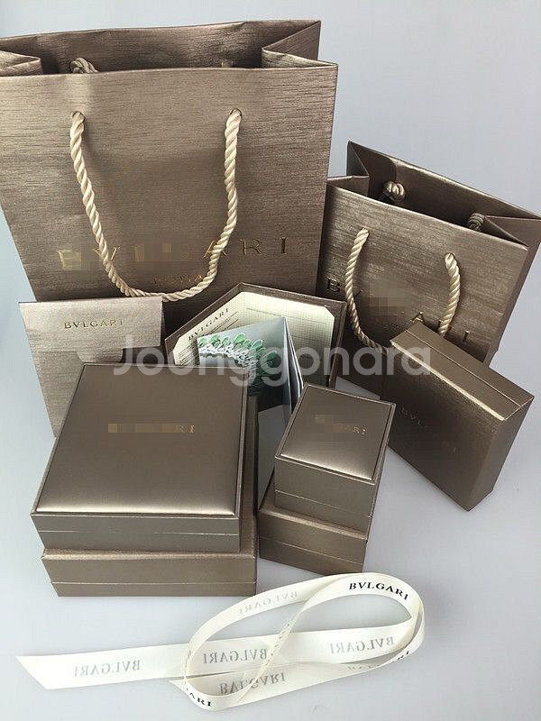 불가리케이스 판매합니다--2