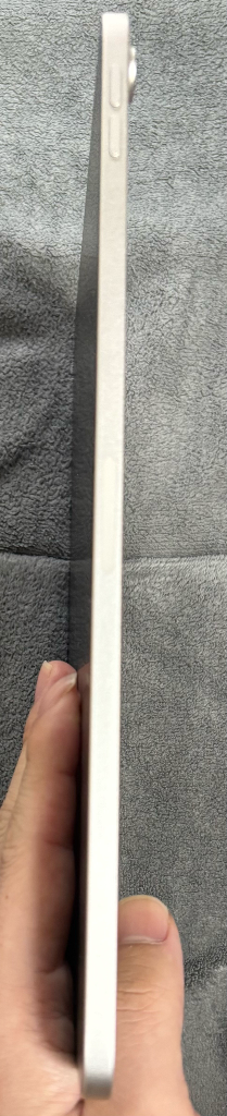 아이패드 에어11 m3 128+구조독 키보드 팝니다--2