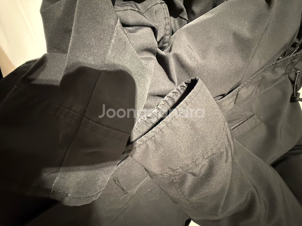 캐나다구스 블랙라벨 샤토) M싸이즈 블랙색상 판매--6