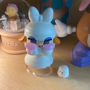 팝마트 크라이베이비 피규어