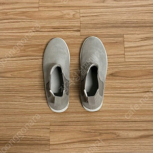 엠비오 스웨이드 스니커즈