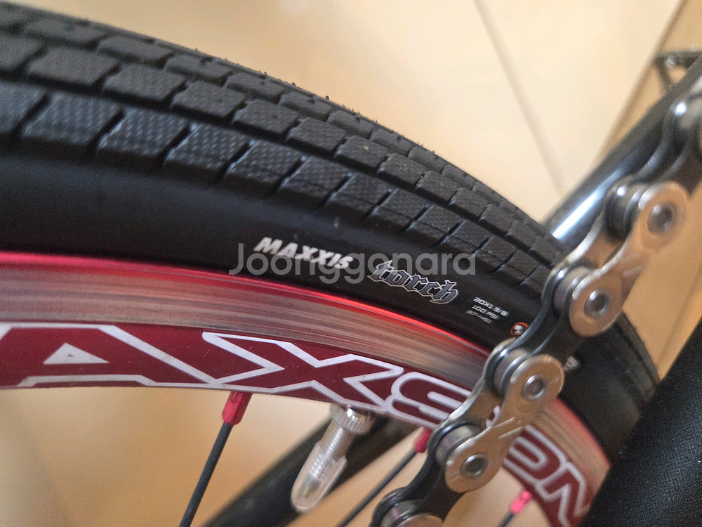 첼로 메리디안 105 미니벨로 자전거--5