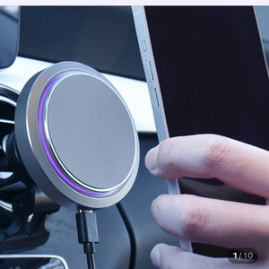 오주주 모어무드 맥세이프 차량용 무선충전기 거치대