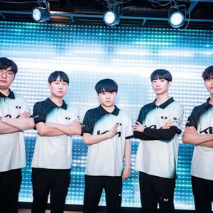 모든시즌 담원 디플러스기아 유니폼 구매합니다