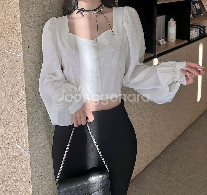 다니엘BL 블라우스 스퀘어넥 퍼프 소매--4