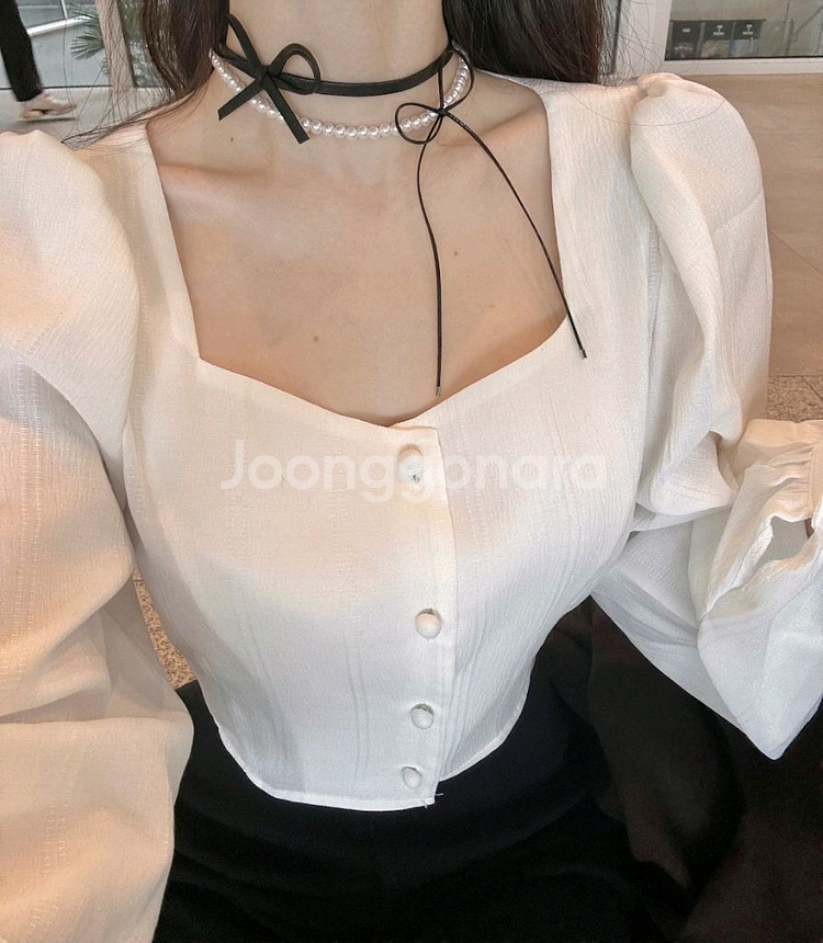 다니엘BL 블라우스 스퀘어넥 퍼프 소매--5