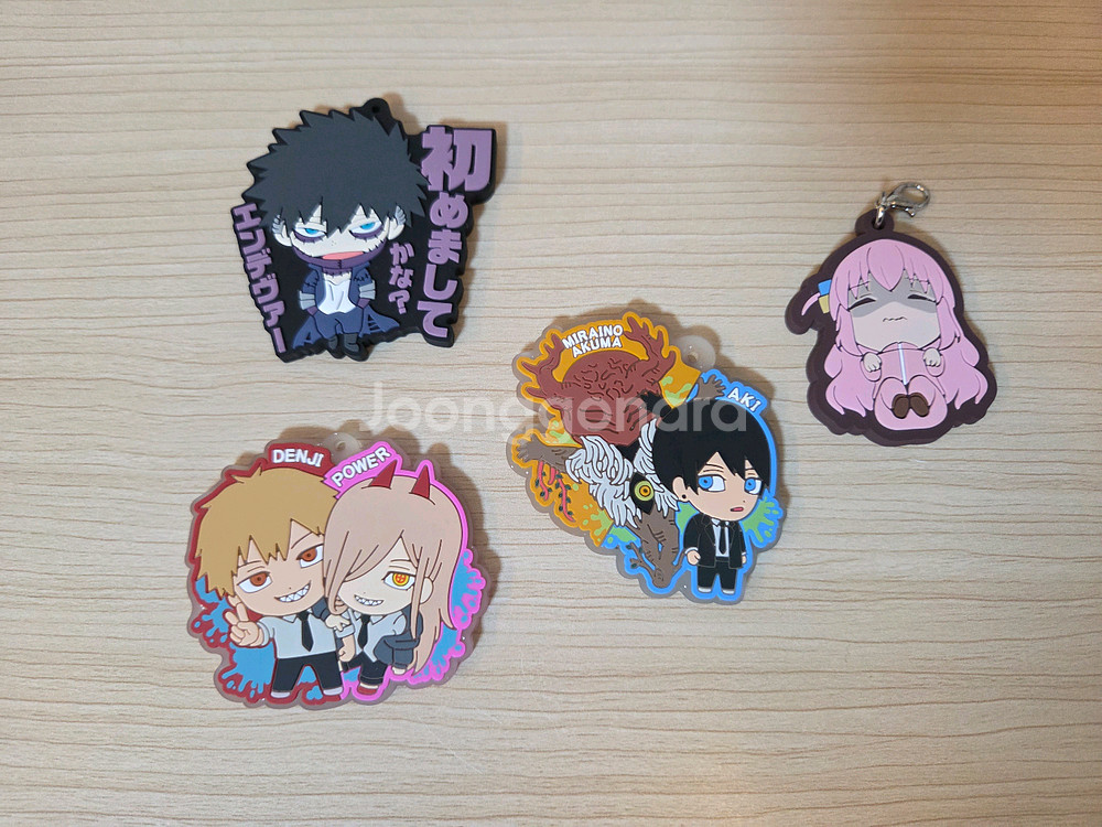 체인소, 나히아, 봇치 러버스트랩--0