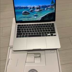 S급 ) 맥북 에어 M4 13인치 16gb 512ssd