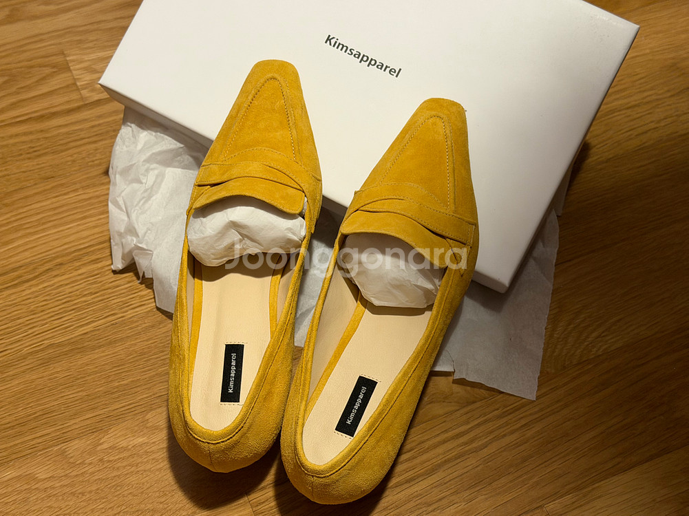 킴스어패럴 스웨이드 구두 240사이즈--0