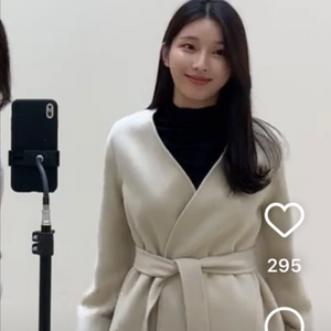 sie 세르 칼라리스 코트 크림베이지