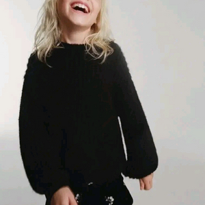 자라키즈 블랙 니트 스웨터 6-7y 새상품