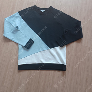 코스cos 컬러블록 맨투맨