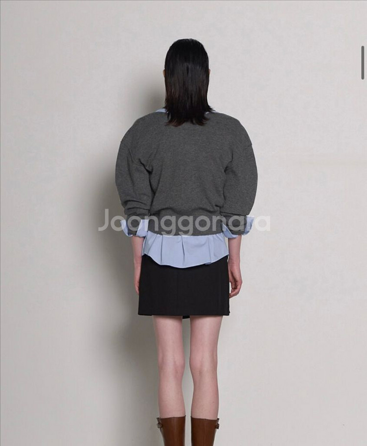 아틀리에나인 벌룬 슬리브 컷아웃 니트 가디건 새상품--3