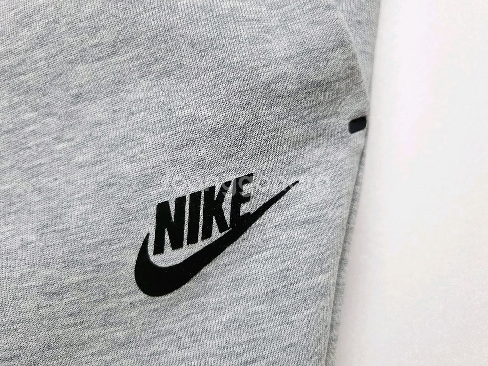 남성 정가13만 나이키 2021 테크팩 바지 트레이닝복--3