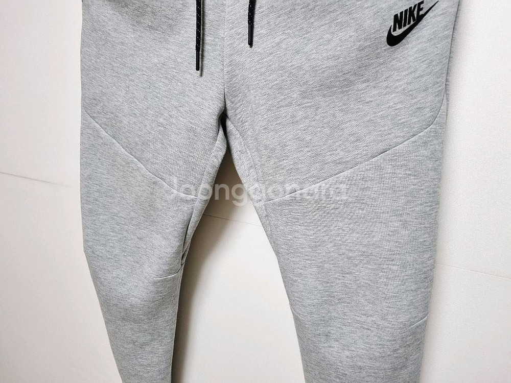 남성 정가13만 나이키 2021 테크팩 바지 트레이닝복--9