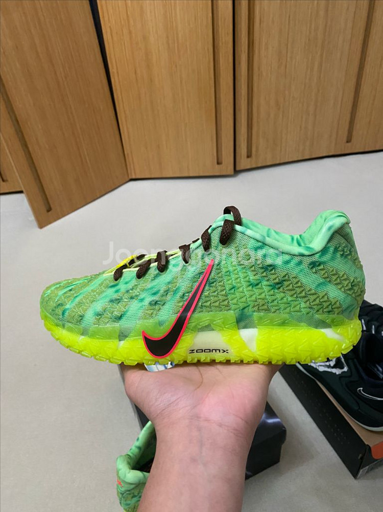 자3 스푸키 시즌 285 농구화--3