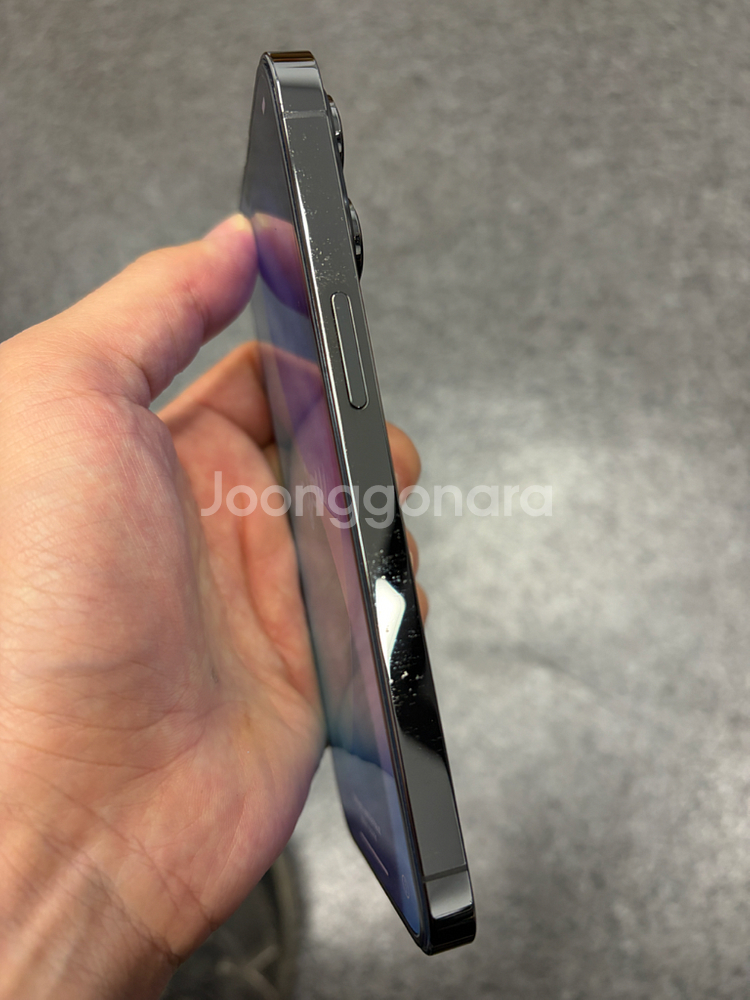 아이폰 13 프로 256GB 그라파이트 판매합니다--4