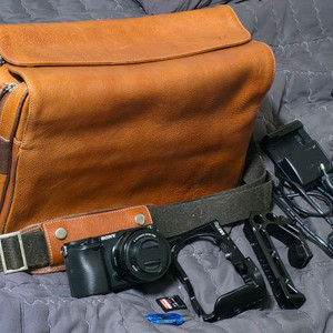 소니 a6400 카메라 번들렌즈 16-50 정품가방등