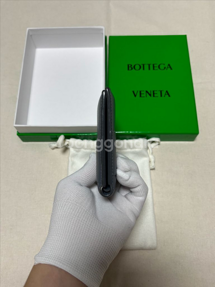 보테가베네타 카세트 맥시 반지갑--4