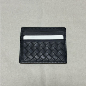 보테가베네타 인트레치아토 카드지갑