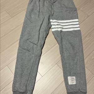 (거의새것)톰브라운 스웨트 조거 팬츠 츄리닝 사이즈2