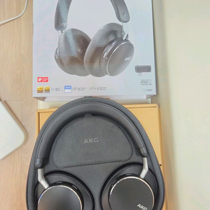 AKG N9 하이브리드