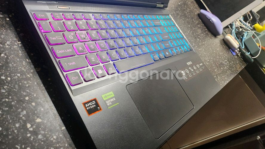 에이서 최신 니트로16 게이밍 노트북/램32G,4060--0