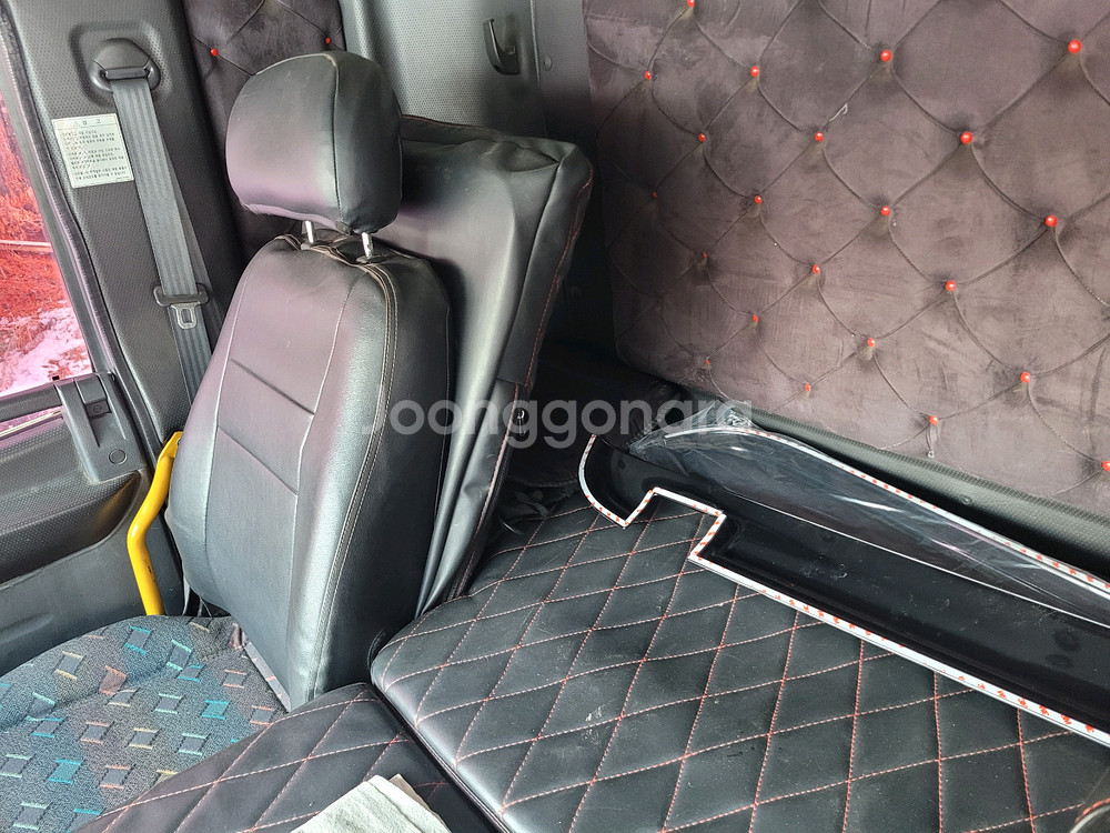 4.5톤 2004년 82만키로--4