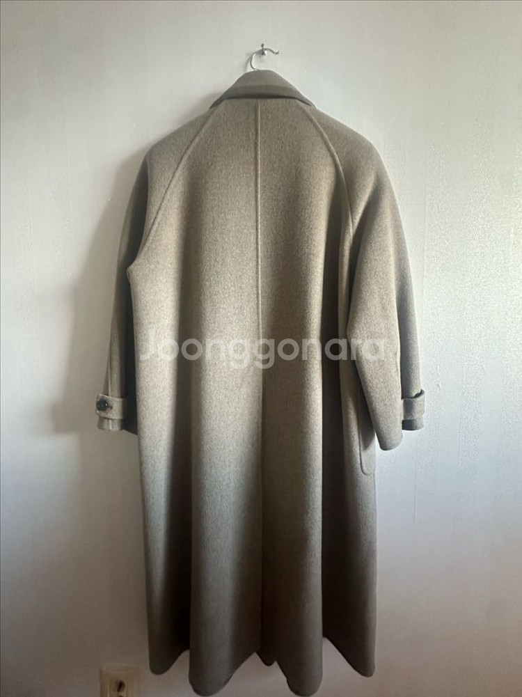 한섬 the CASHMERE 캐시미어 발마칸 코트--2