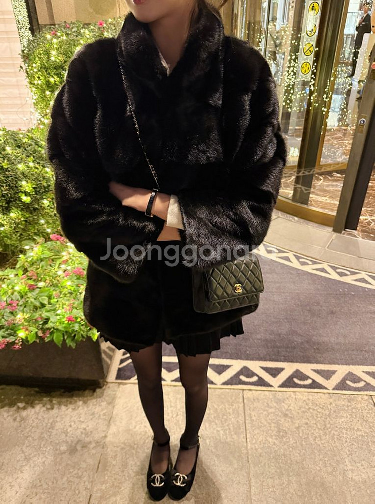 헤이에스 호리젠탈 코펜하겐 밍크6단 하프 자켓--2