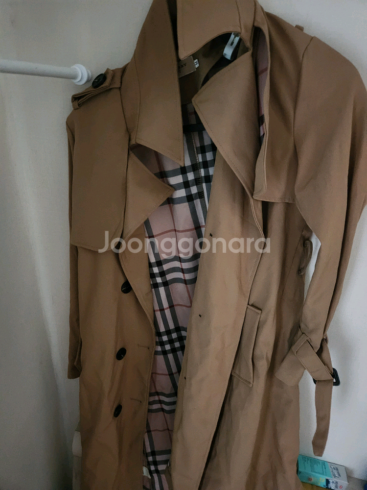 버버리 트렌치코트--0