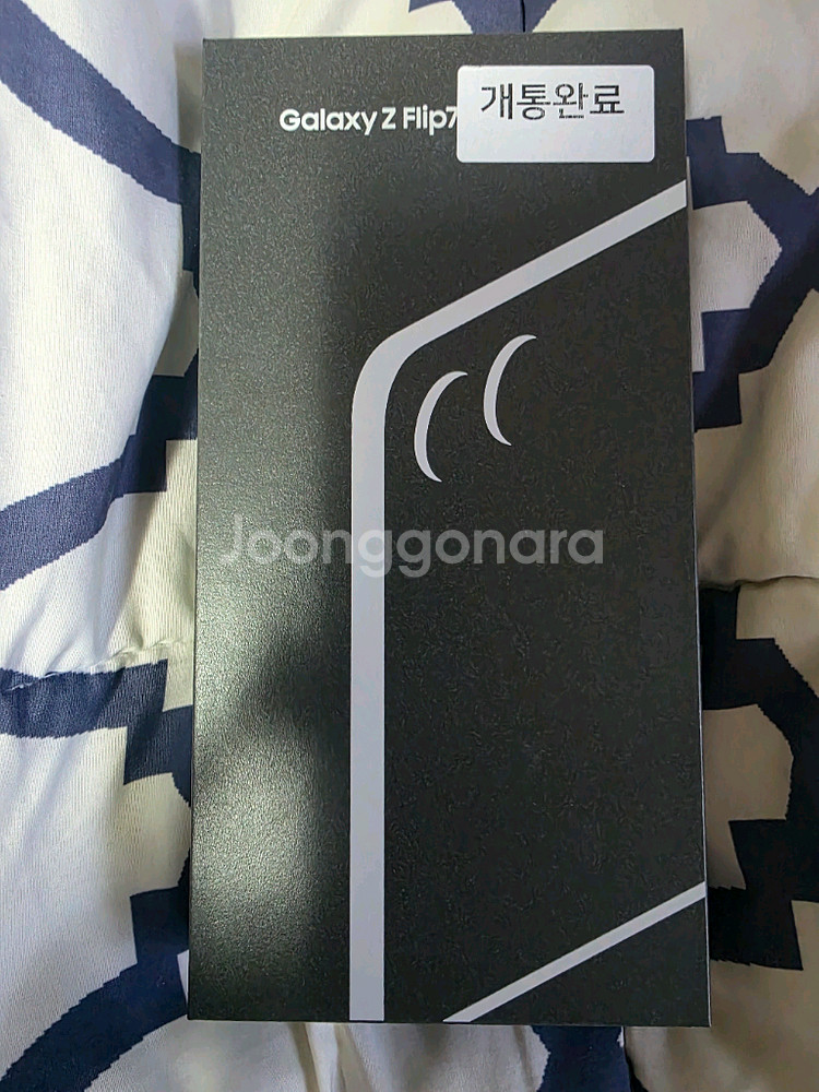 갤럭시 Z플립7 512 미개봉--0