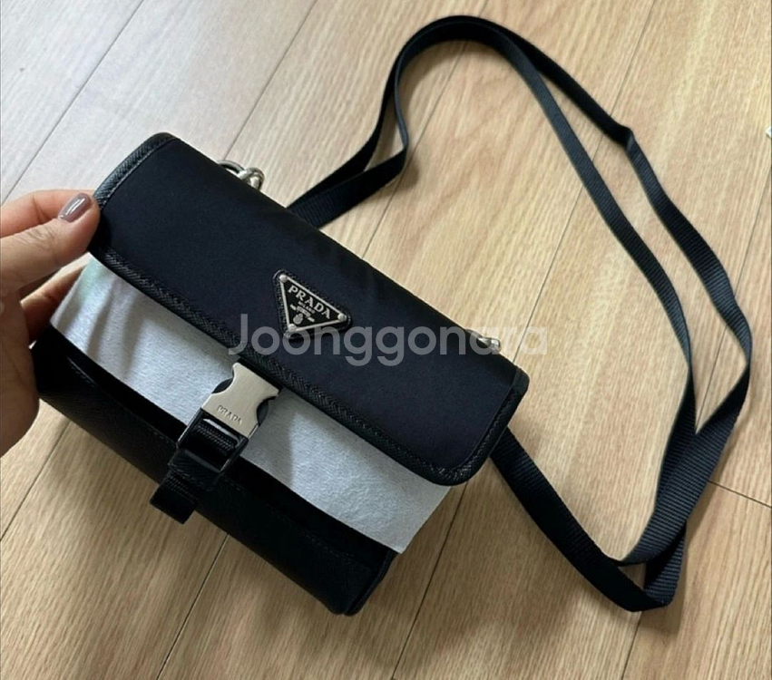 프라다 폰케이스백 폰크로스백 폰파우치백 미니백 스마트폰--0