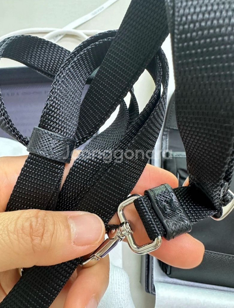 프라다 폰케이스백 폰크로스백 폰파우치백 미니백 스마트폰--8