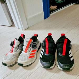 아디다스 아동 운동화 180