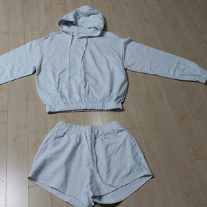 여성 상하복세트 프리