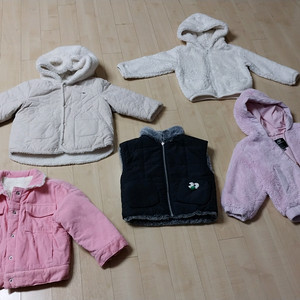 여아100호 뉴발란스 불루독 외 아우터 일괄택포