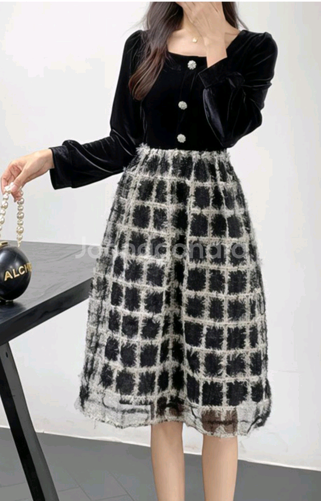 회려한 벨벳 체크 시스루 원피스 XL77--0