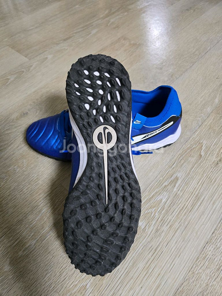 나이키 티엠포 레전드 10 프로 MD TF 265--5