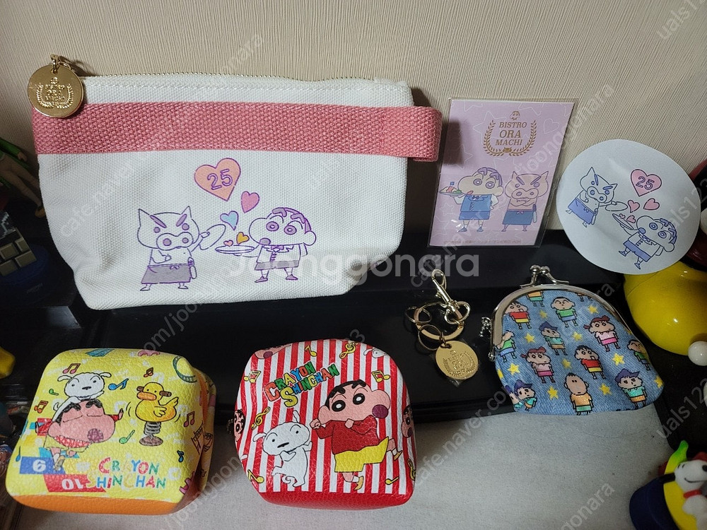 애니27 짱구1 피규어 인형 가방 스트랩 판매합니다--3