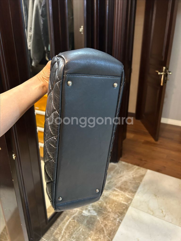 샤넬 빈티지 카프스킨 숄더백--4