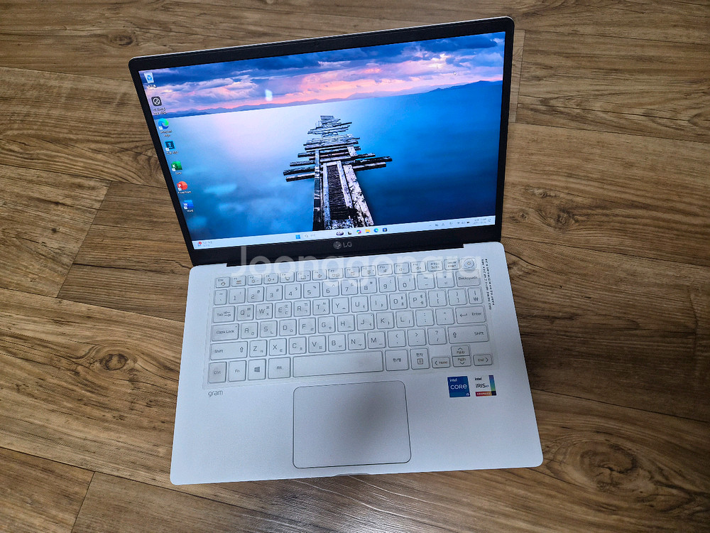 최상급) LG그램 노트북 14Z95N, i5 11세대, 16G, 512G--0