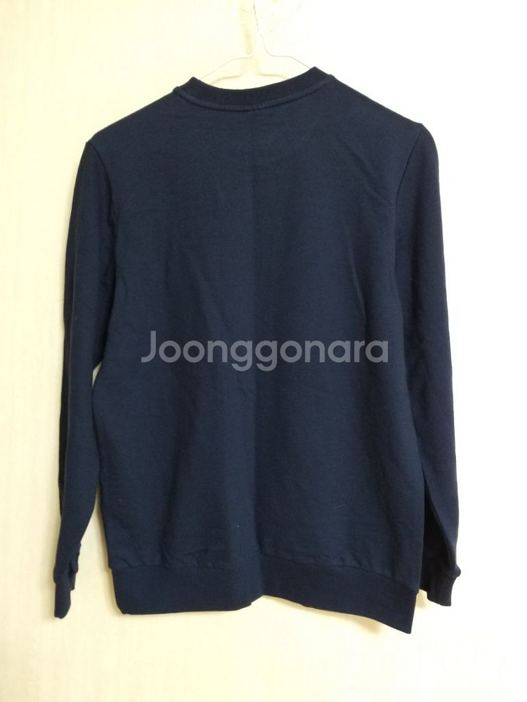 여성 게스 맨투맨 (네이비.박시90-95)--6