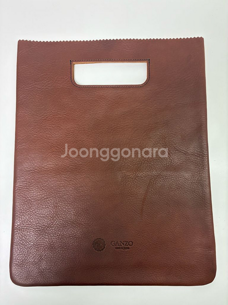 갠조 SACCHETTO 클러치백--0