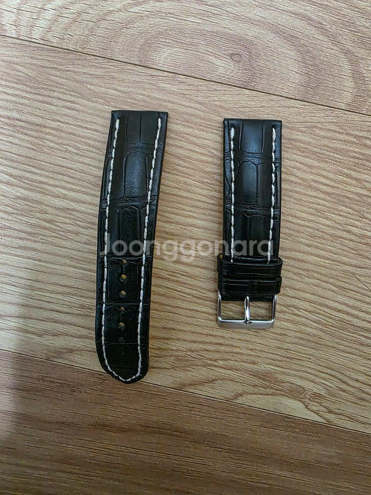 브라이틀링 22mm 엘리스트랩 팝니다--0