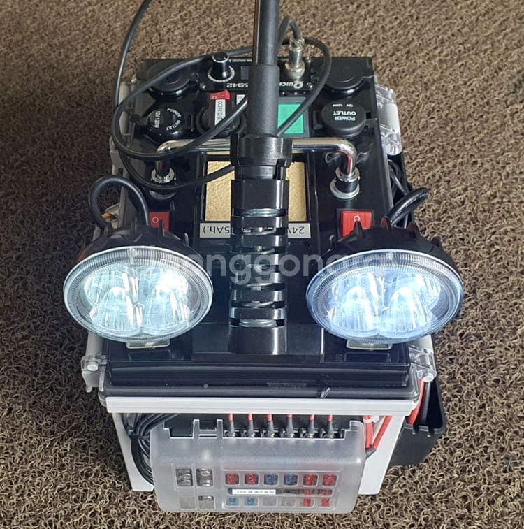 다기능 파워뱅크(24V65Ah.)-12/24V.사용가능--1